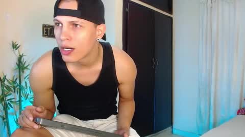 David Neill online show from 12-21-24, 03:31