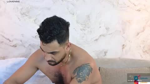 JF oliveira online show from 12-17-24, 06:20