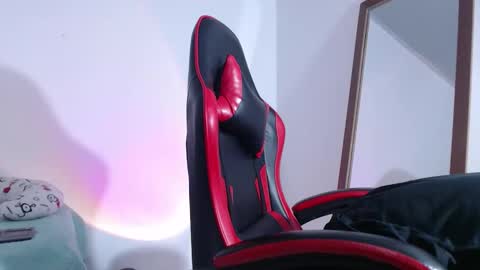 Snapshot of david_savage_ chatting on 03-05-26, 11:50 david online show from 03-05-26, 11:50