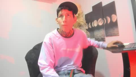 Snapshot of davide_444 chatting on 11-12-25, 03:29 davide_444 online show from 11-12-25, 03:29