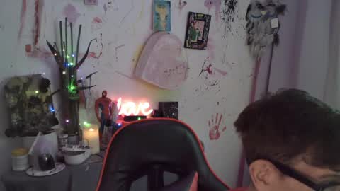 David Lucky 13  online show from 05-16-26, 02:19