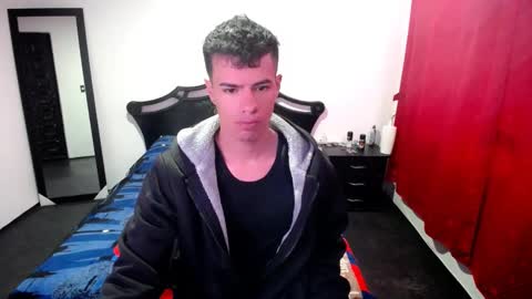 Snapshot of davidkaloc chatting on 02-24-25, 11:10 David online show from 02-24-25, 11:10