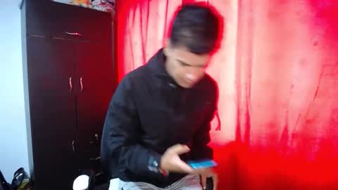 Snapshot of davidkaloc chatting on 09-14-25, 06:51 David online show from 09-14-25, 06:51