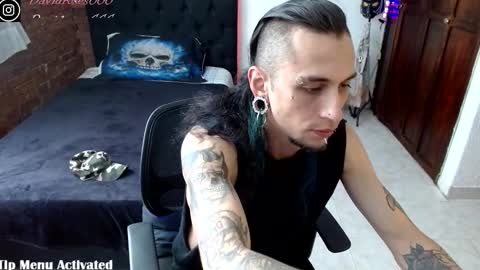   online show from 11-23-25, 05:35