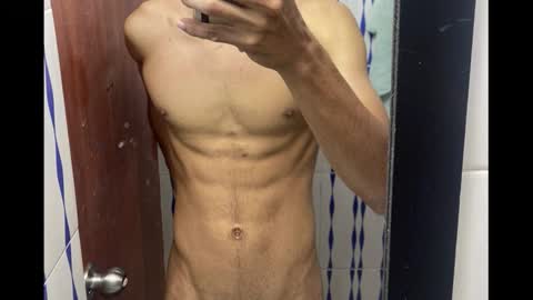 davidth000 online show from 10-17-25, 03:53