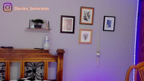 Davies brown    schedule 12pm to 5pm col time online show from 02-01-25, 12:40