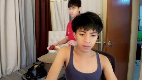 Snapshot of davincihugecock chatting on 03-15-26, 04:35 daniel online show from 03-15-26, 04:35