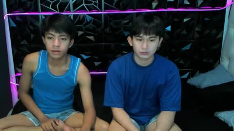 Snapshot of davincihugecock chatting on 03-16-26, 05:28 daniel online show from 03-16-26, 05:28