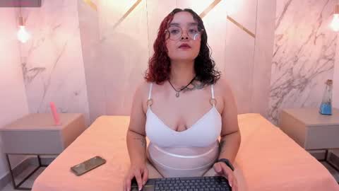Emma online show from 03-09-25, 04:05
