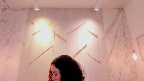 Emma online show from 03-10-25, 09:53