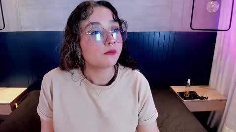 Emma online show from 09-18-25, 08:33