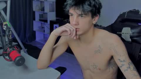 davis online show from 10-15-25, 10:15