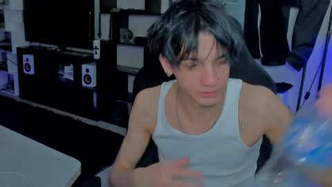 davis online show from 04-13-26, 03:23