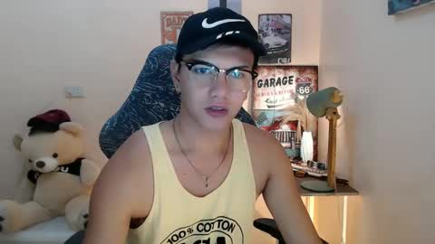 Snapshot of dax_x chatting on 12-05-24, 02:42 JC LOVER BOY online show from 12-05-24, 02:42