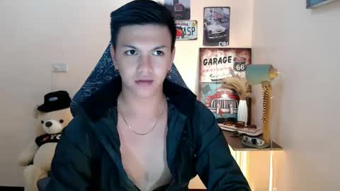 Snapshot of dax_x chatting on 01-01-25, 08:04 JC LOVER BOY online show from 01-01-25, 08:04