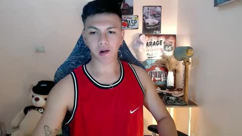 Snapshot of dax_x chatting on 01-22-25, 08:06 JC LOVER BOY online show from 01-22-25, 08:06