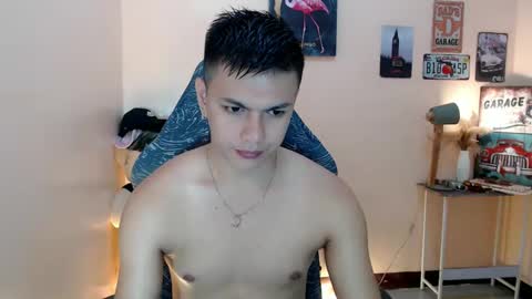 Snapshot of dax_x chatting on 03-09-25, 01:04 JC LOVER BOY online show from 03-09-25, 01:04