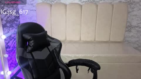 Snapshot of dayan_v_ chatting on 10-26-25, 08:04 Hi Stream 1500 to 2100 online show from 10-26-25, 08:04