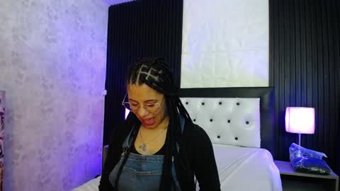 Snapshot of dayana_mendozaa69 chatting on 12-20-24, 10:43 Dayana online show from 12-20-24, 10:43
