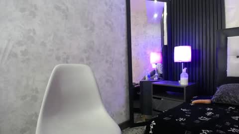 Snapshot of dayana_mendozaa69 chatting on 01-23-25, 04:59 Dayana online show from 01-23-25, 04:59
