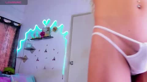 dayanabigcock231990 online show from 10-05-25, 12:25