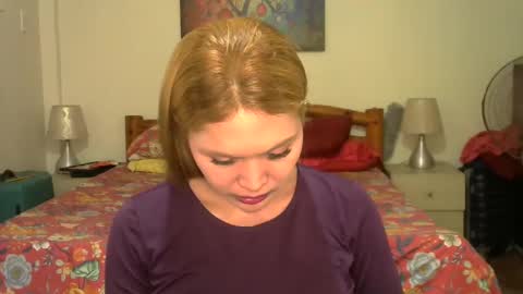 Snapshot of dayanasangre chatting on 12-09-24, 12:40 Dayana Cristal online show from 12-09-24, 12:40