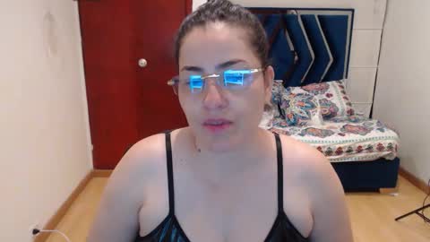 dayanhank online show from 10-19-25, 10:27