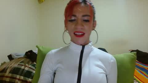 dayanna_01_ online show from 02-24-25, 10:36