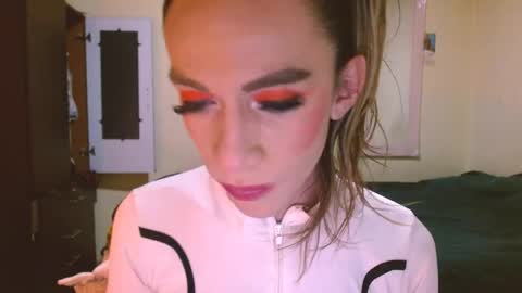 dayanna_01_ online show from 06-02-26, 08:11