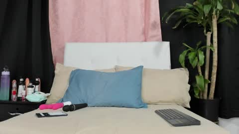 Daye sky online show from 05-05-26, 10:12