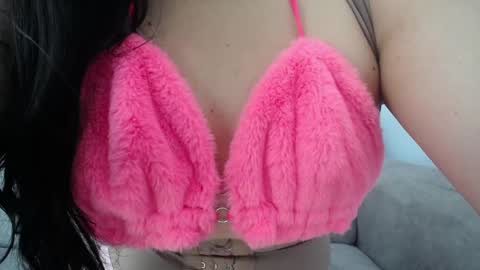 Dayanna online show from 01-09-25, 03:34