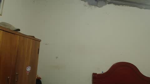 Dylon online show from 11-10-25, 10:58