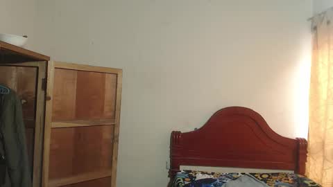 Dylon online show from 02-04-26, 07:31