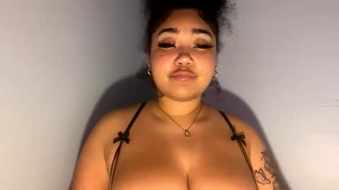 dayqueen1 online show from 05-03-26, 11:27
