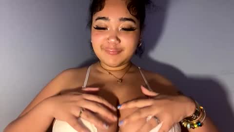 dayqueen1 online show from 05-04-26, 07:37