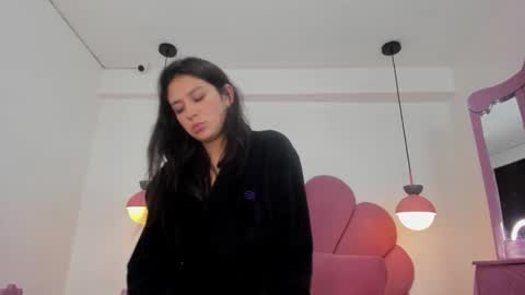 Snapshot of dayra_angels chatting on 01-10-25, 05:15 DAYRA ANGELS online show from 01-10-25, 05:15