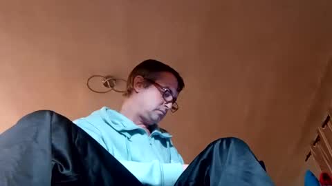 Dazzill online show from 01-18-25, 10:39