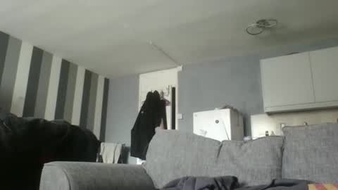 Dazzill online show from 10-01-25, 02:23