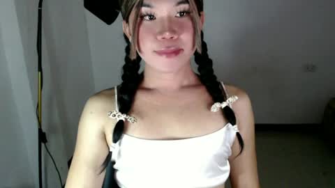 Snapshot of dazzzlingcarol chatting on 07-17-26, 11:06 dazzzlingcarol online show from 07-17-26, 11:06
