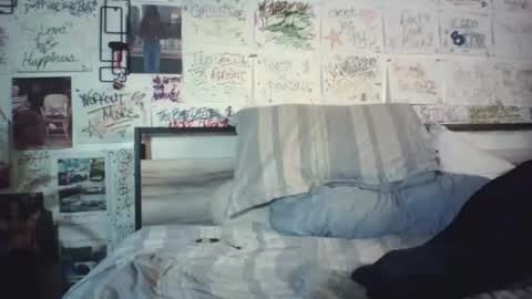 Snapshot of dbeamon92 chatting on 06-27-26, 06:35 dbeamon92 online show from 06-27-26, 06:35