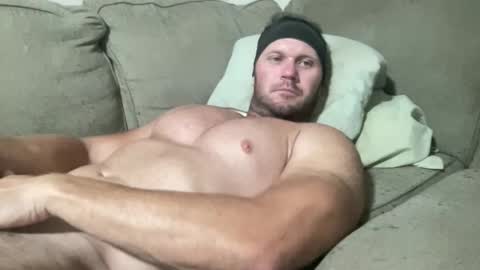 Snapshot of dbuzzard1221 chatting on 09-20-25, 03:51 clgBaseBall online show from 09-20-25, 03:51