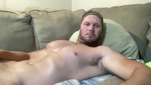 Snapshot of dbuzzard1221 chatting on 10-03-25, 04:20 clgBaseBall online show from 10-03-25, 04:20