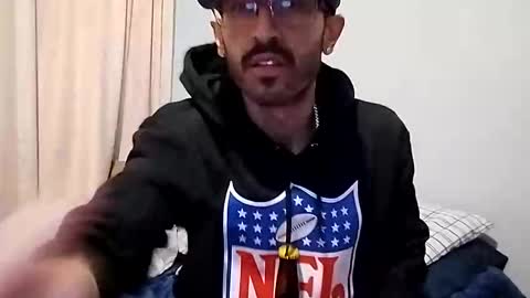 Snapshot of dc4mcpt chatting on 01-21-25, 08:41 DC4mCPT online show from 01-21-25, 08:41