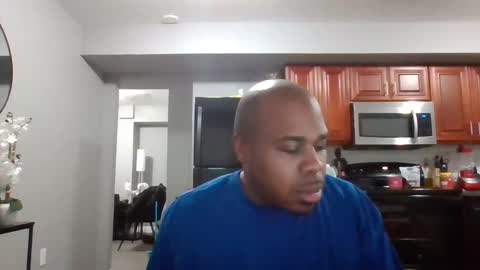 Snapshot of dcrush76 chatting on 02-27-25, 07:37 DCrush online show from 02-27-25, 07:37