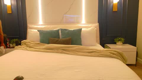 DCrush online show from 02-21-26, 01:28