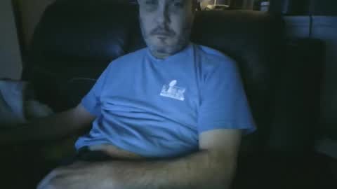 Snapshot of ddboobman chatting on 02-18-26, 10:44 want girl to play with me online show from 02-18-26, 10:44