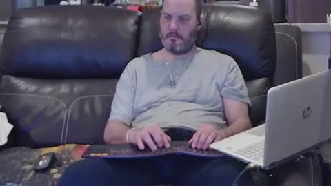 Snapshot of ddboobman chatting on 03-05-26, 08:16 want girl to play with me online show from 03-05-26, 08:16