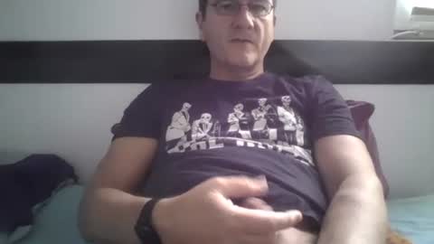 Play with me while I watch you german handsome squirtlover love small girls small tits big clit cut c2c shaved online show from 02-02-25, 09:51