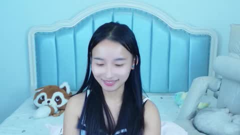 Snapshot of ddzfacai chatting on 10-19-25, 09:15 Sandyxx online show from 10-19-25, 09:15