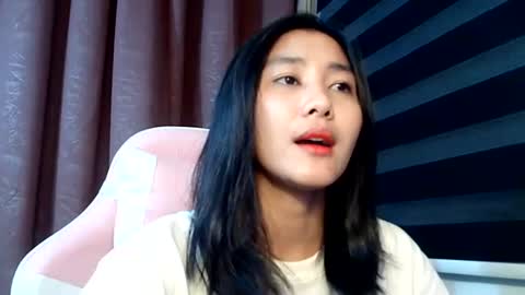 Angel online show from 09-30-25, 11:37